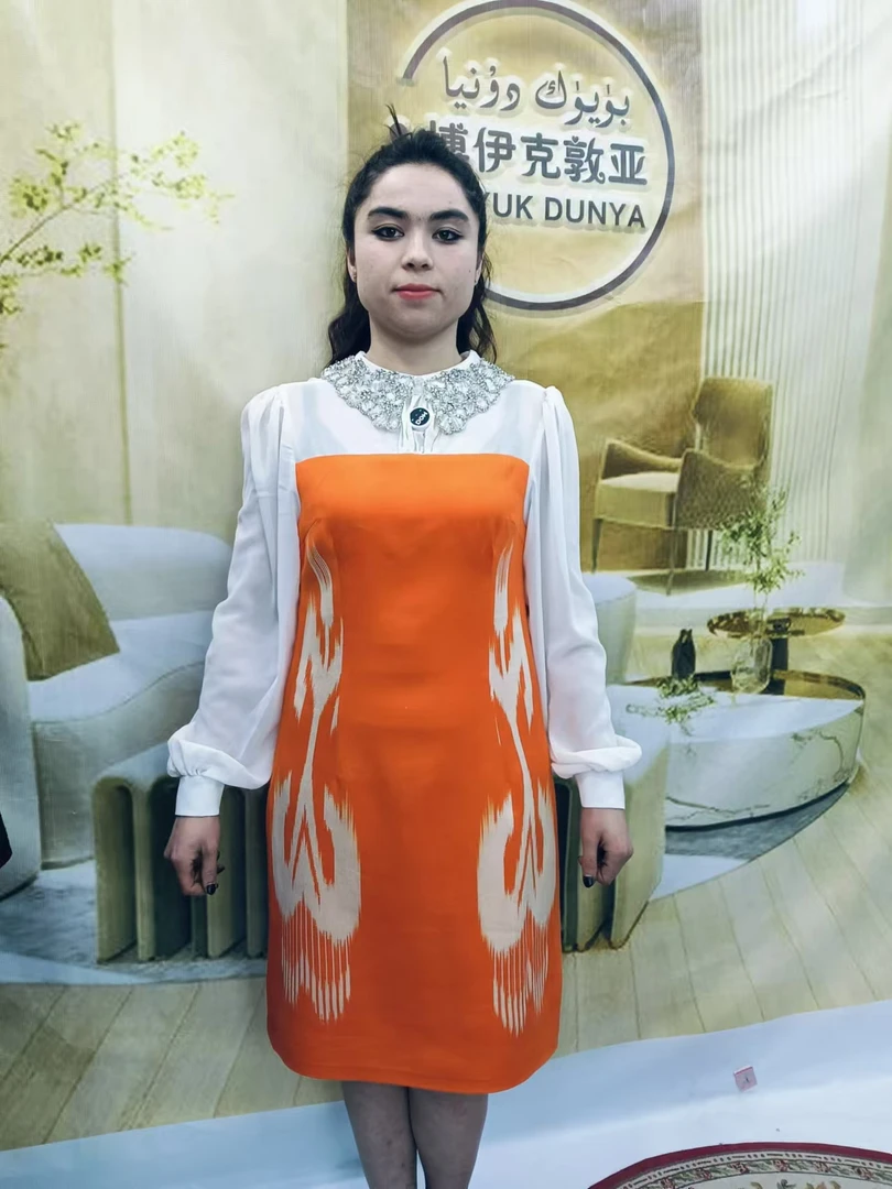 法式气质小香风针织连衣裙秋冬毛衣裙女