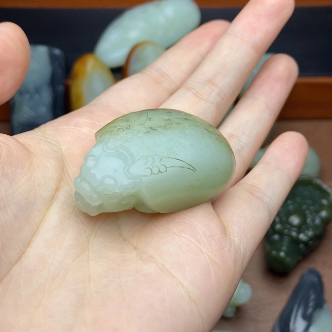 科***电和田玉未镶嵌挂件