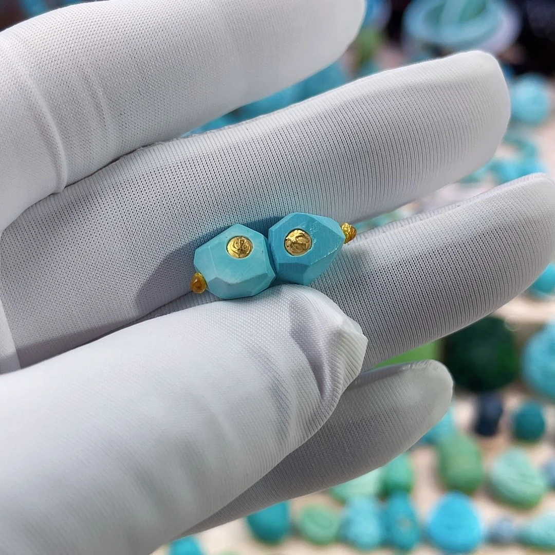 绿松石珠宝奇石未镶嵌