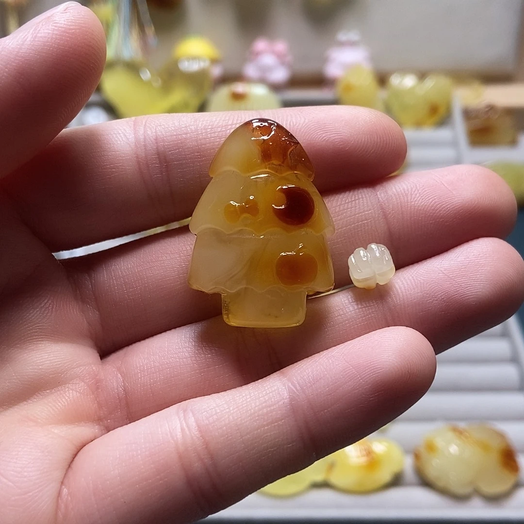 S***J琥珀未镶嵌裸石天然琥珀蜜蜡