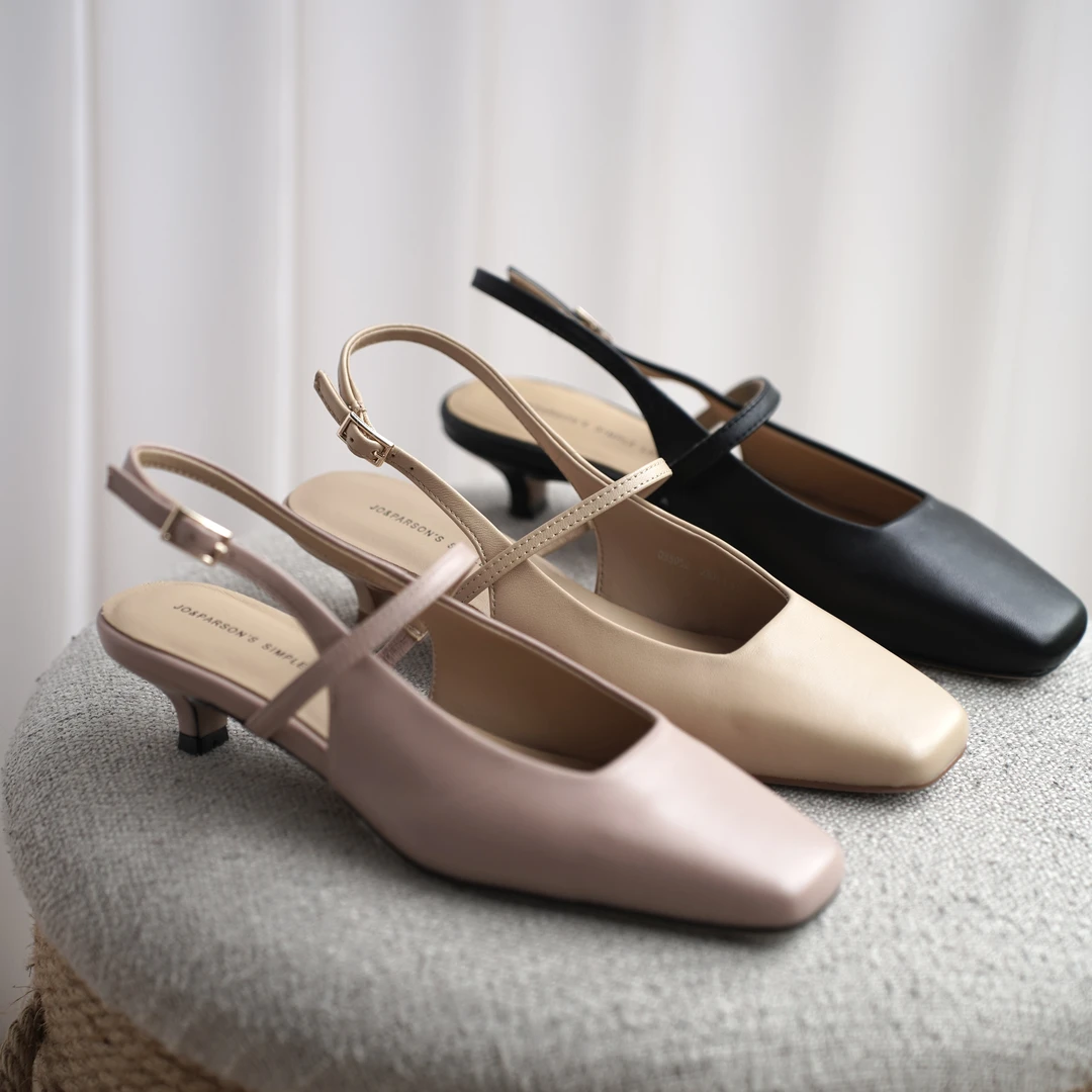 壹家shoes035052羊皮3.5cm猫跟包头凉鞋2025单鞋百搭法式方头女鞋
