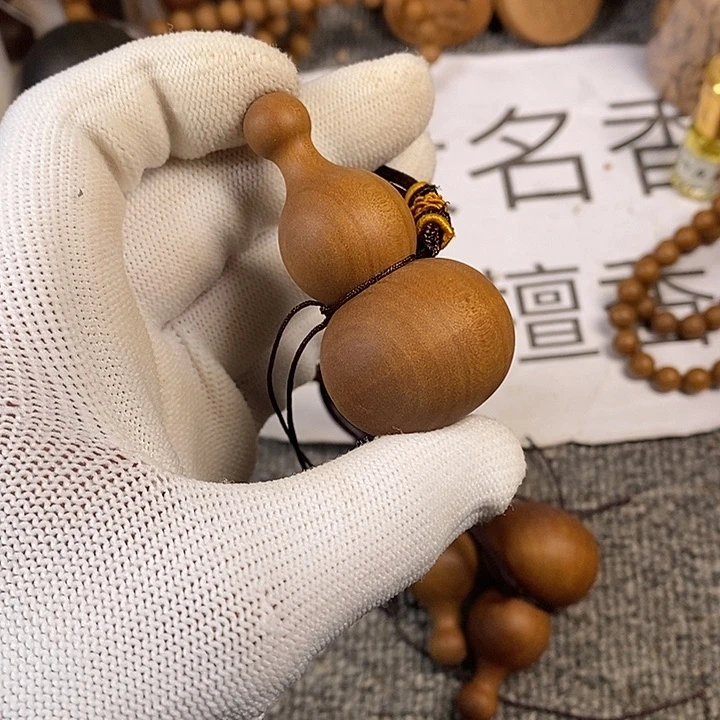 檀香木手串/手链老山檀香黑肉大葫芦6公分
