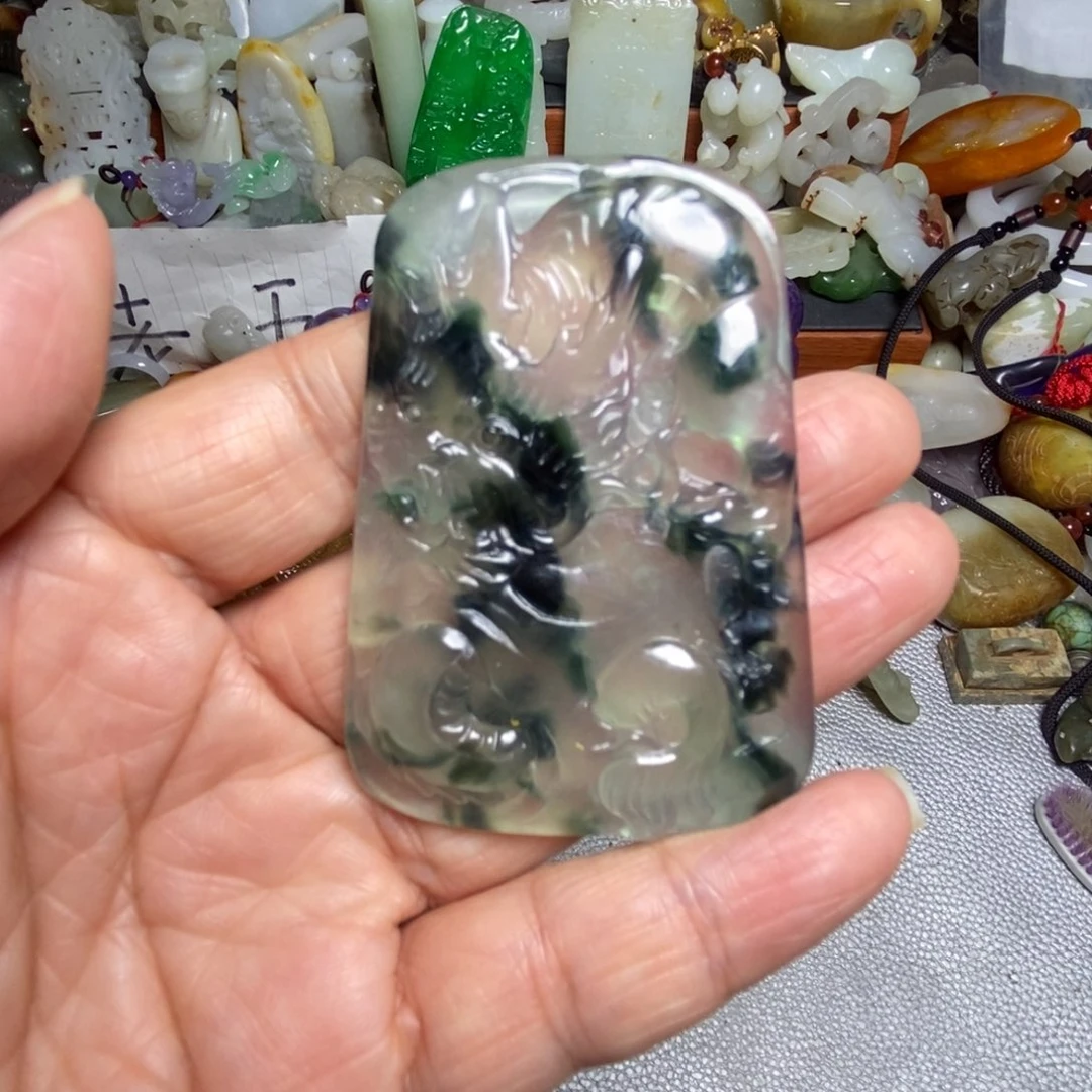 和田玉（糖玉）未镶嵌颈饰
