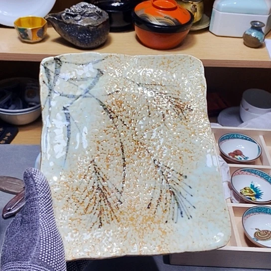 瓷片新年快乐。万事如意