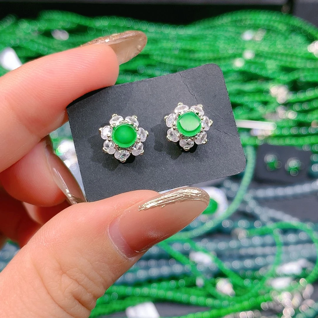 翡翠手链未镶嵌天然