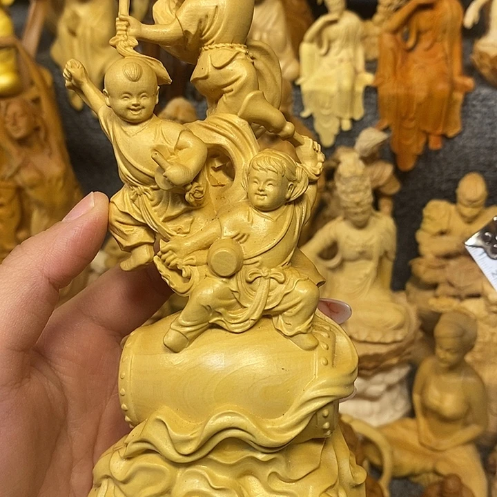 黄杨木黄杨木瑕疵童子打鼓