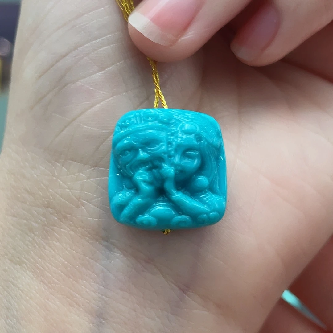 绿松石颈饰未镶嵌