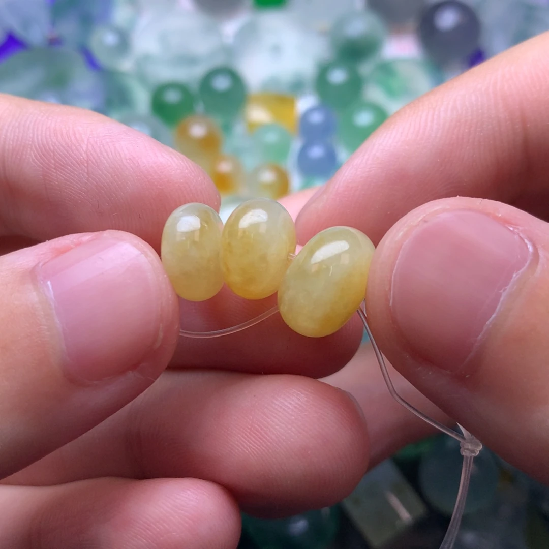定制翡翠未镶嵌挂件