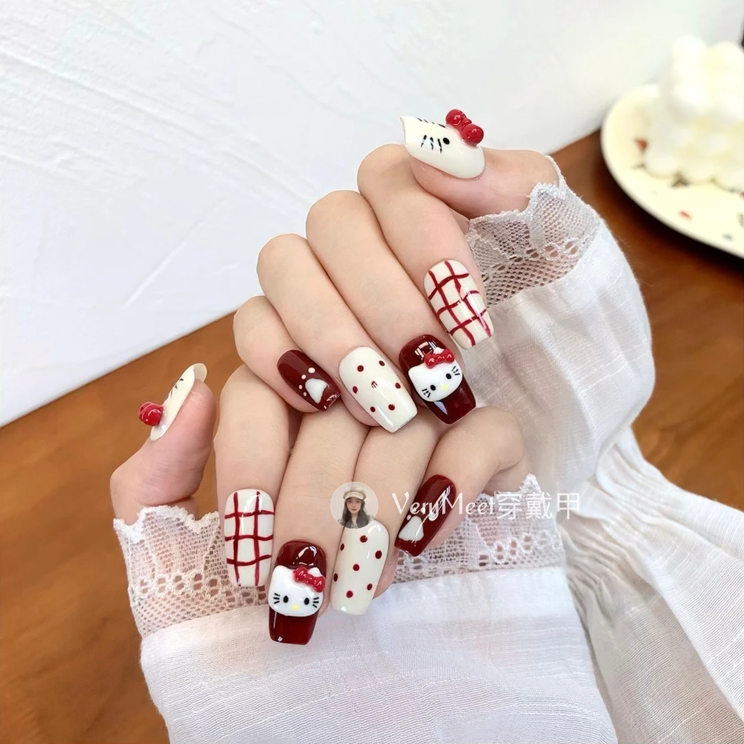 VERY MEET手绘可爱Kitty穿戴甲红白跳色格纹波点卡通美甲贴107