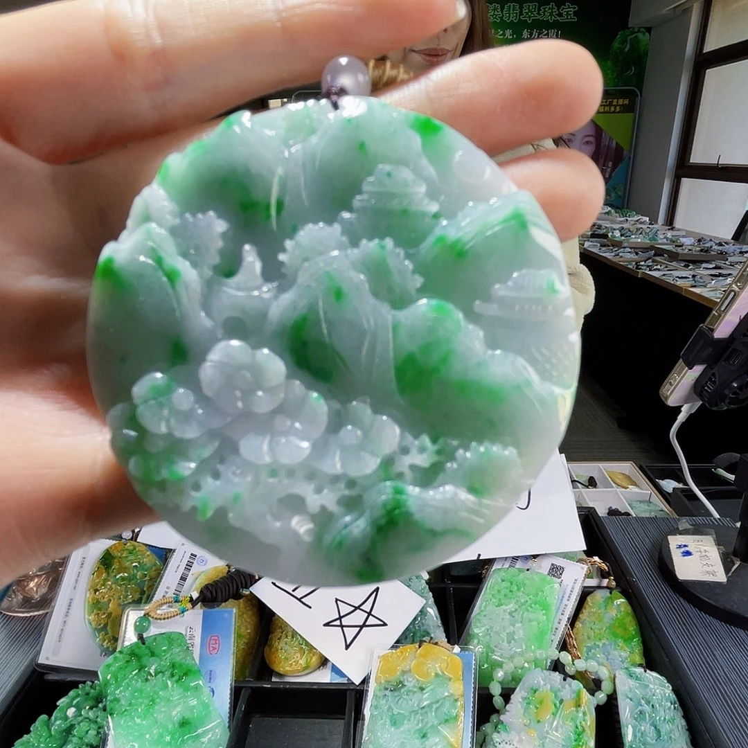 颈饰未镶嵌翡翠翡翠