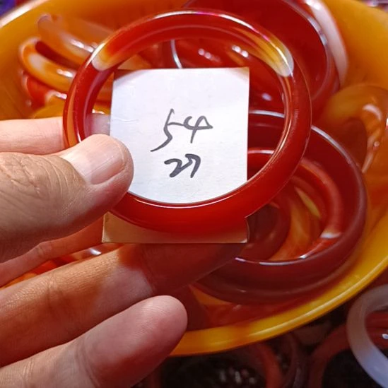 手镯玛瑙/玉髓未镶嵌