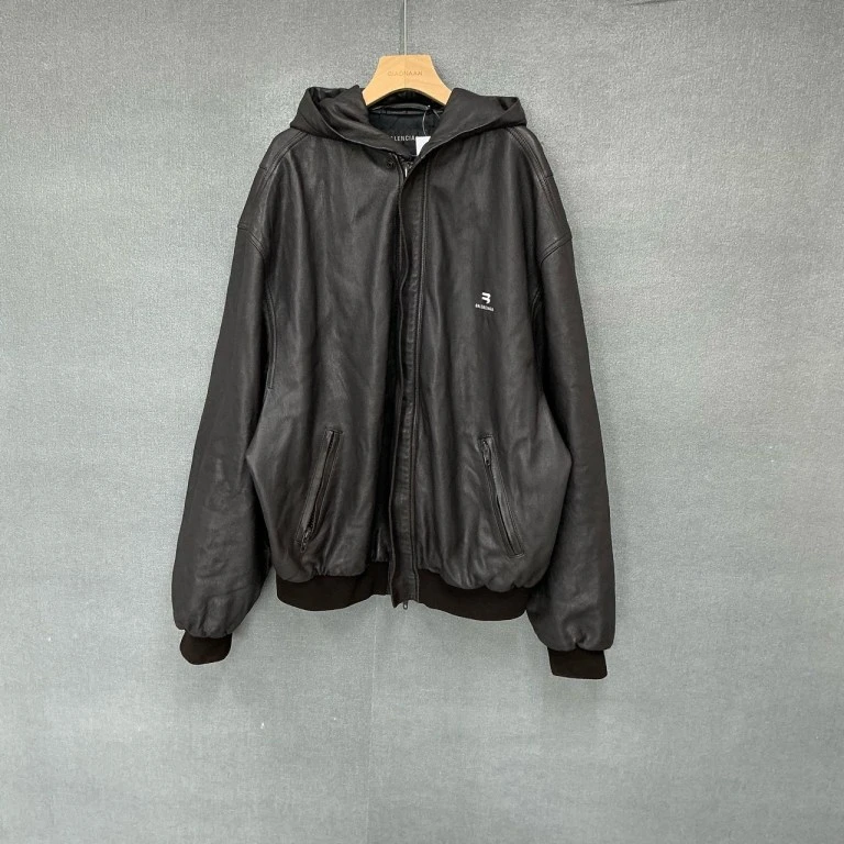 95新 Balenciaga/巴黎世家 （pm）双钩印花羊皮连帽皮衣 44码/2378