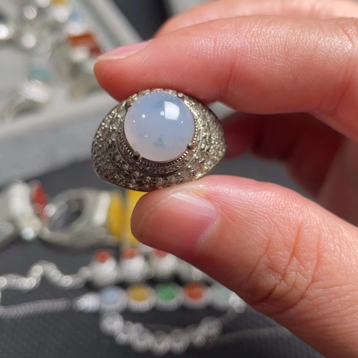 翡翠未镶嵌颈饰缅甸天然翡翠