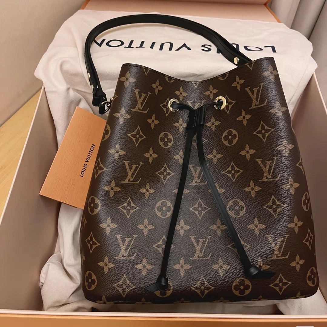 95新 LouisVuitton/路易威登 7姐专场/经典老花黑水桶单肩包