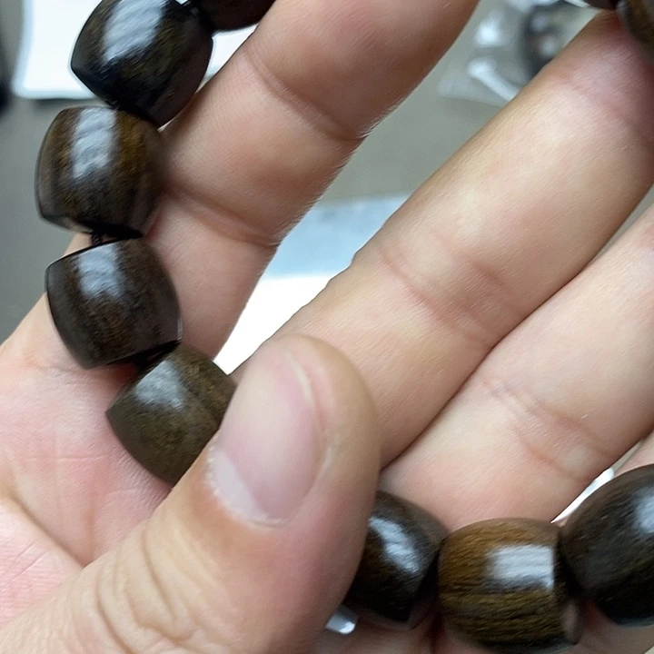 沉香沉香碎屑巴布亚贡木6号