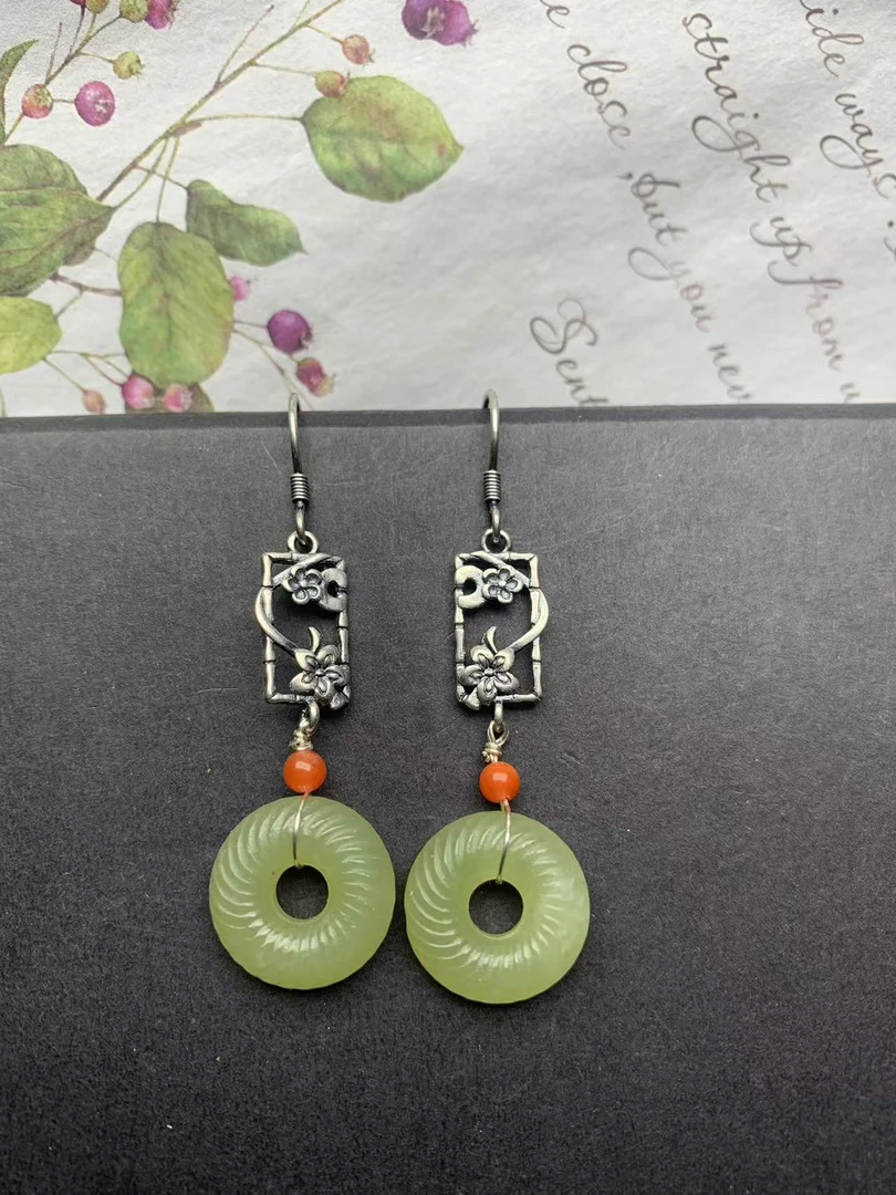 天然和田玉耳饰高端圆环S925纯银耳环经典复古女马面裙耳坠F61