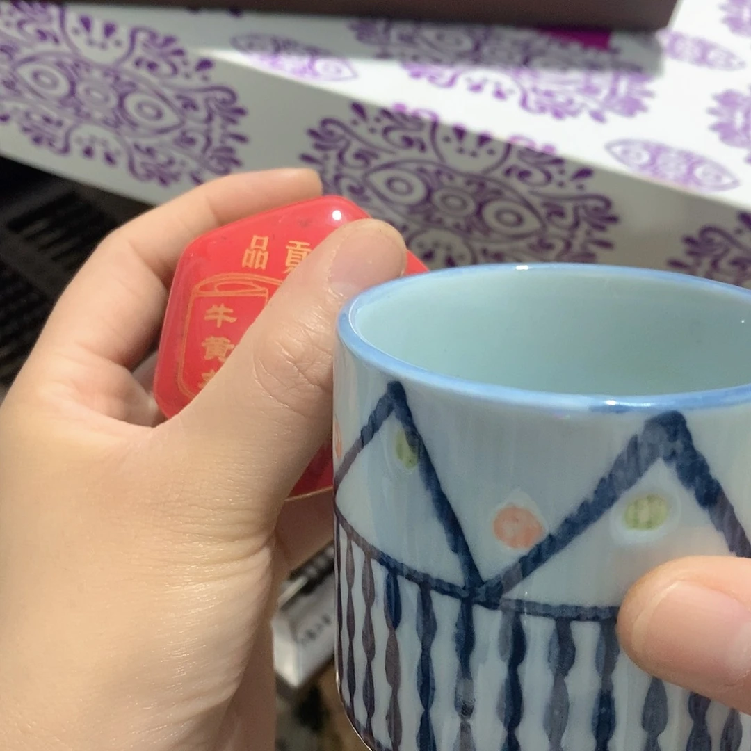 紫砂。。。。。。。。。。。。。。。