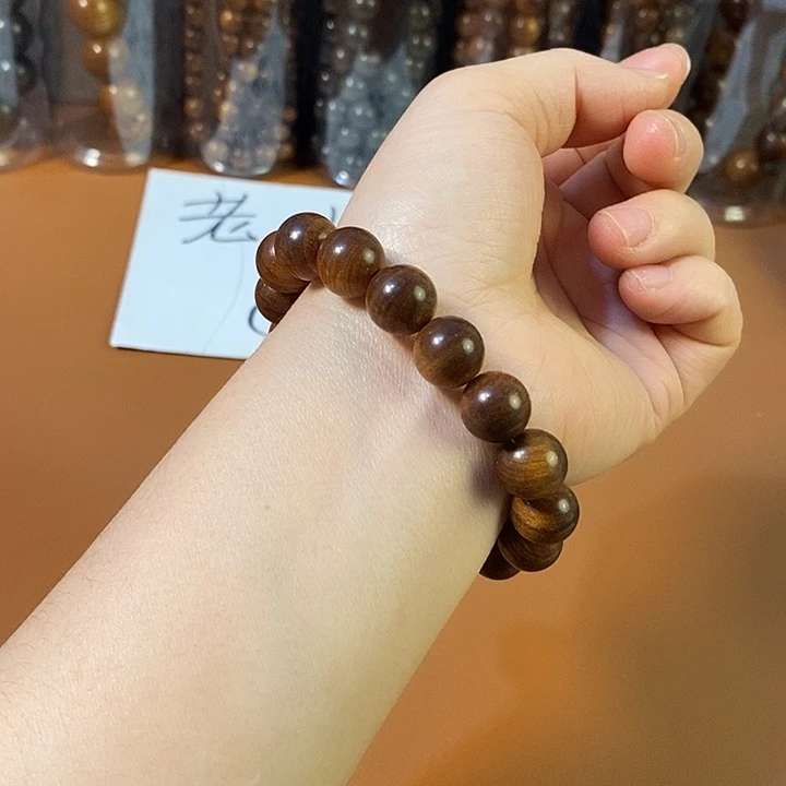 檀香木老山檀香1.2沉水