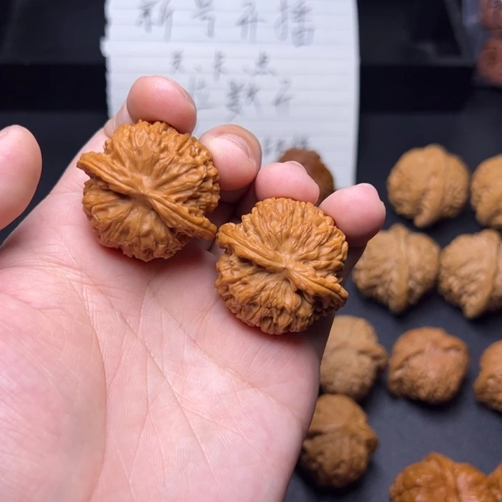 唔***哈把件文玩核桃京东第一矮