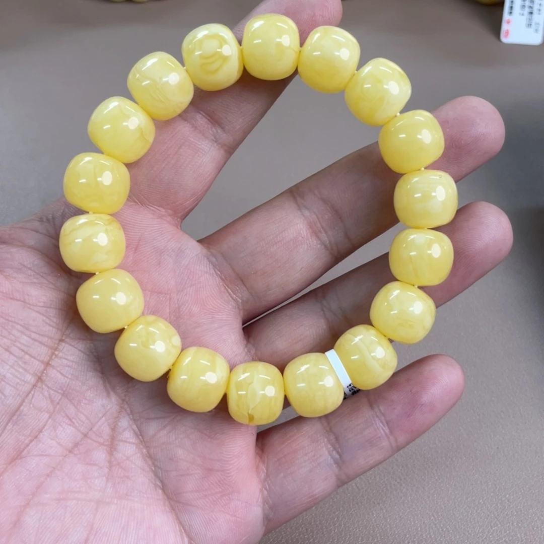 琥珀裸石未镶嵌15200000000