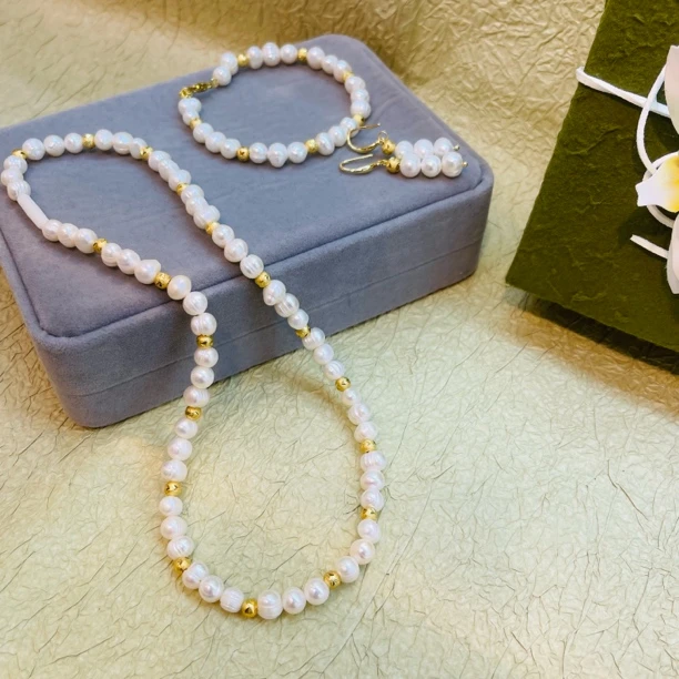 铜合金项链 87新款时尚项链جىڭ نۇقۇت  مەرۋايىت