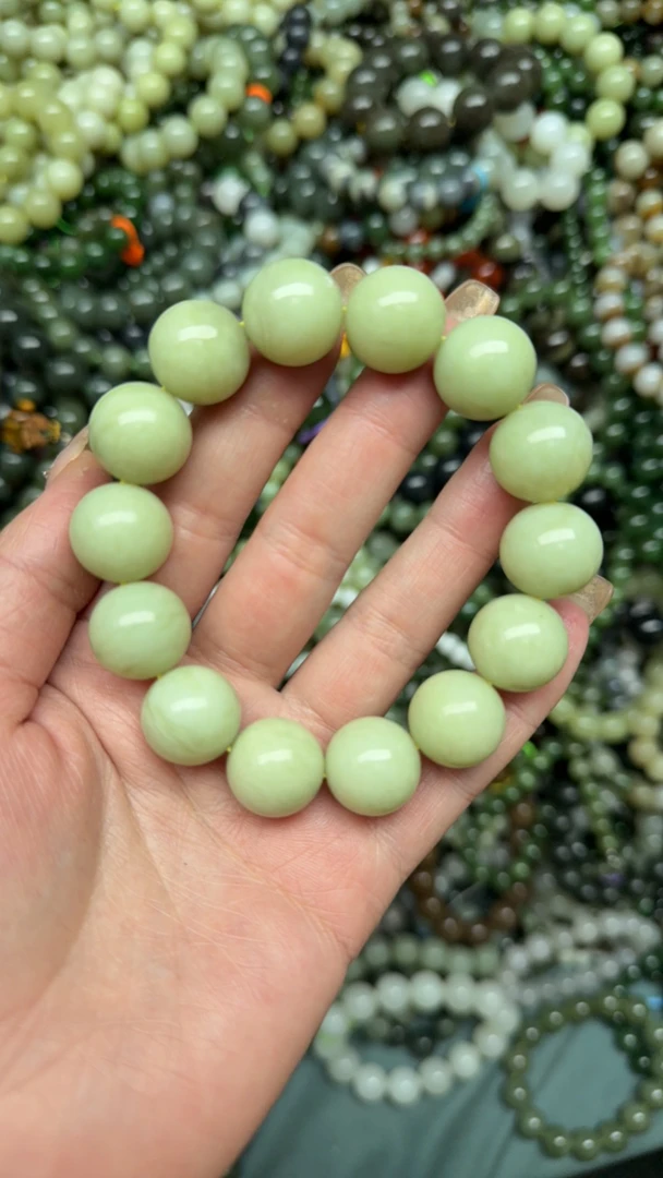 和田玉未镶嵌时尚