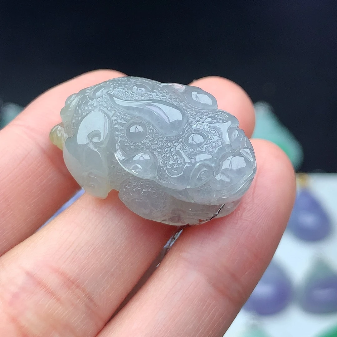 翡翠未镶嵌吊坠(不含链)翡翠