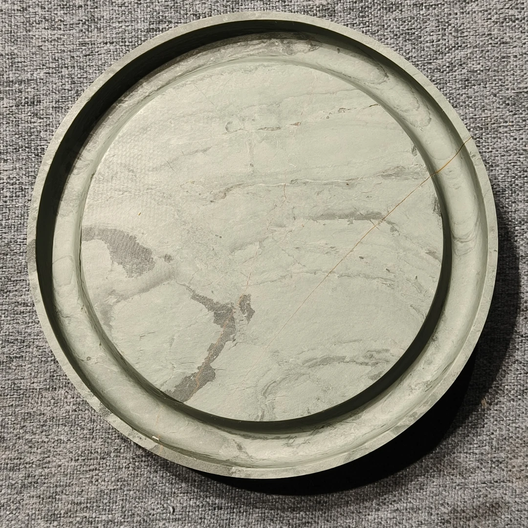 甘肃洮砚，水泉大圆池砚，尺寸14.3*14.3*2.3厘米