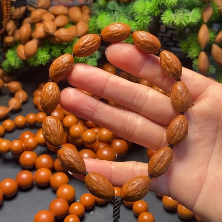 橄榄核手串1.15*1.85左右小红枣