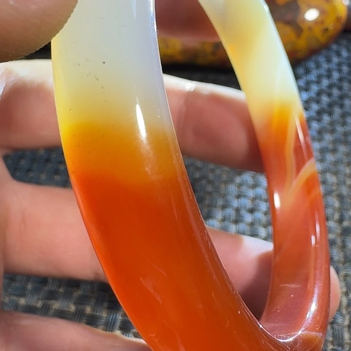 丽***人玛瑙/玉髓未镶嵌颈饰