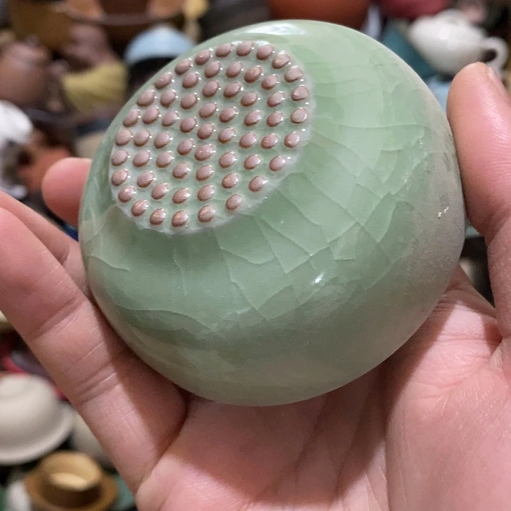 瓷片荷花开花的花路之