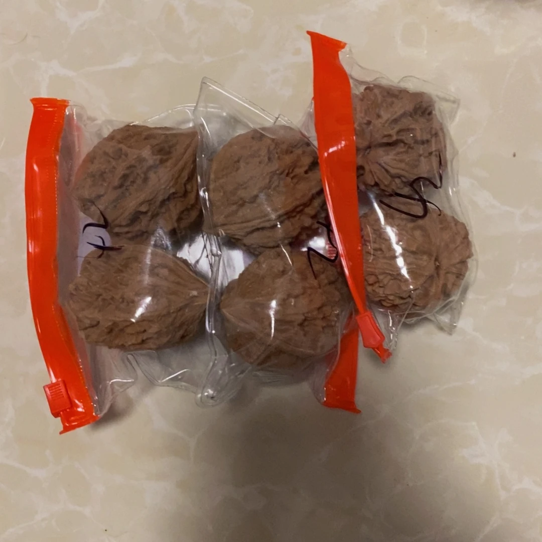 吊坠文玩核桃大枯石42