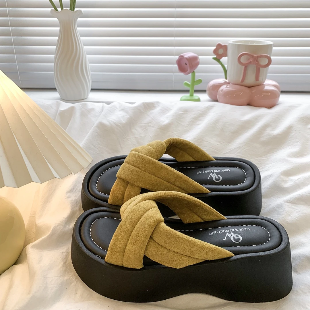 小个子增高厚底勃肯凉拖鞋女夏外穿2025春季新款时尚流行沙滩凉鞋