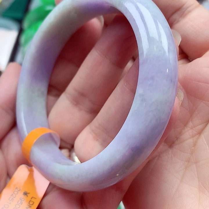 翡翠未镶嵌手镯翡翠