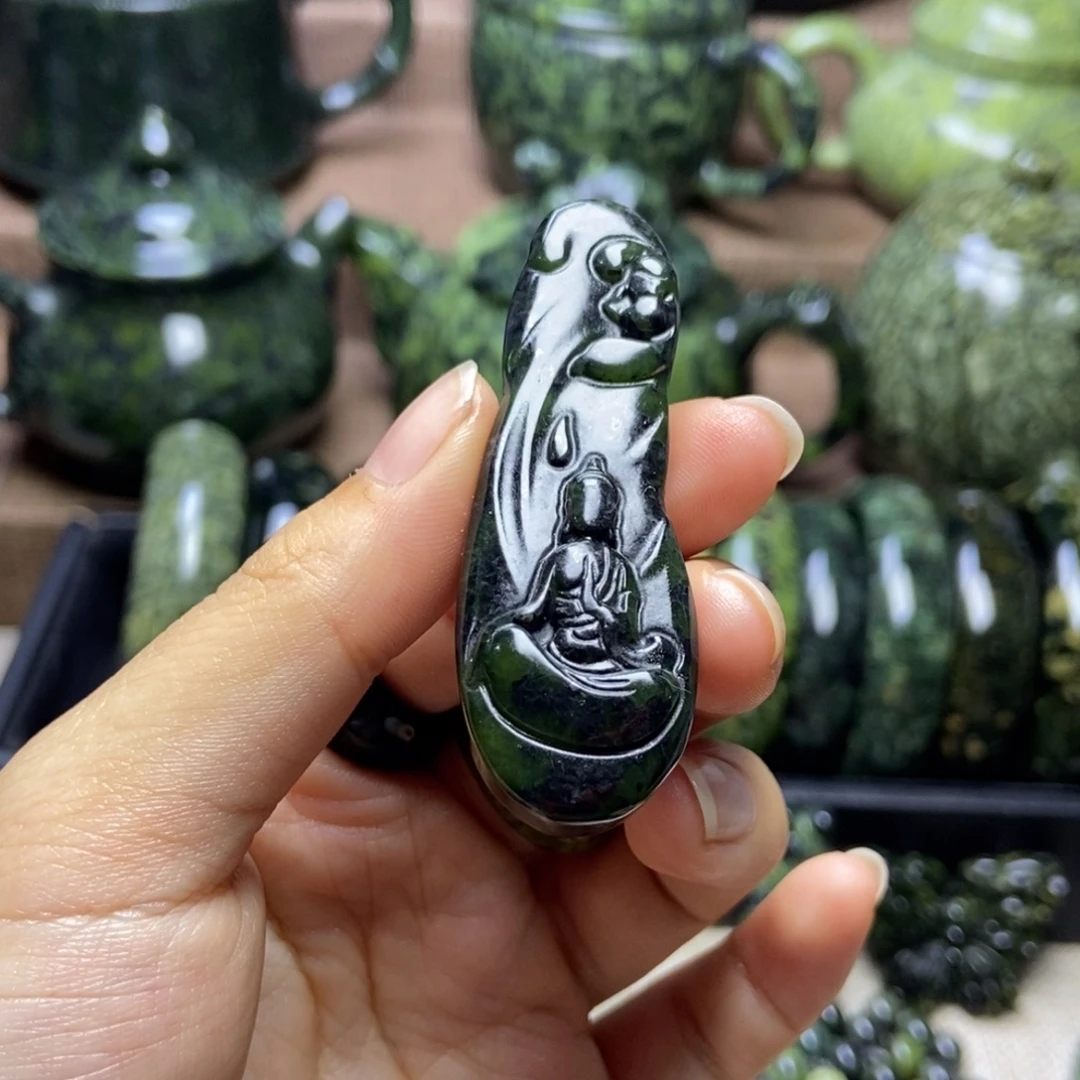 蛇纹石玉未镶嵌药王石吊坠