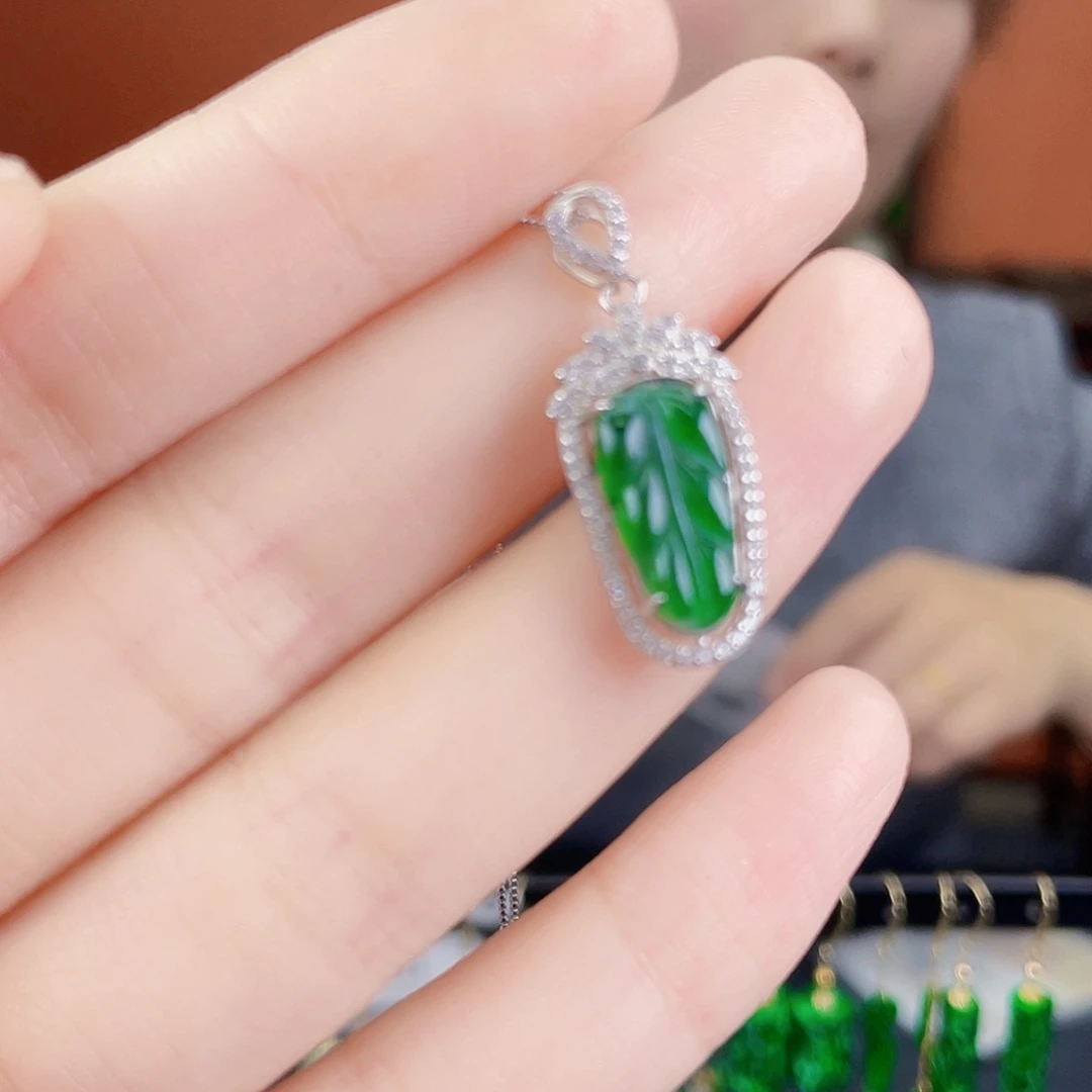 翡翠银S925镶嵌耳饰