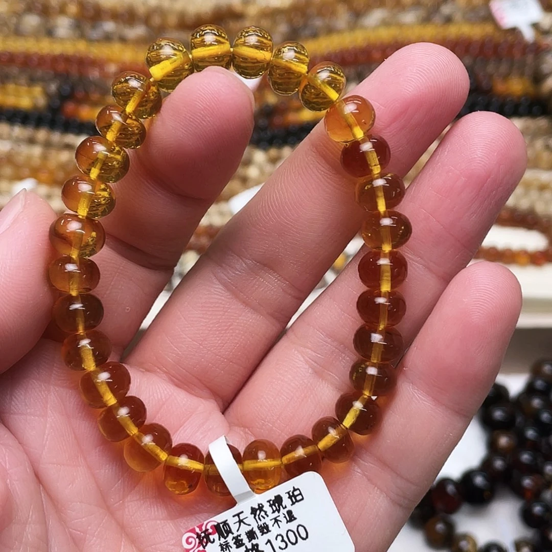 卷***菜未镶嵌琥珀裸石八71312