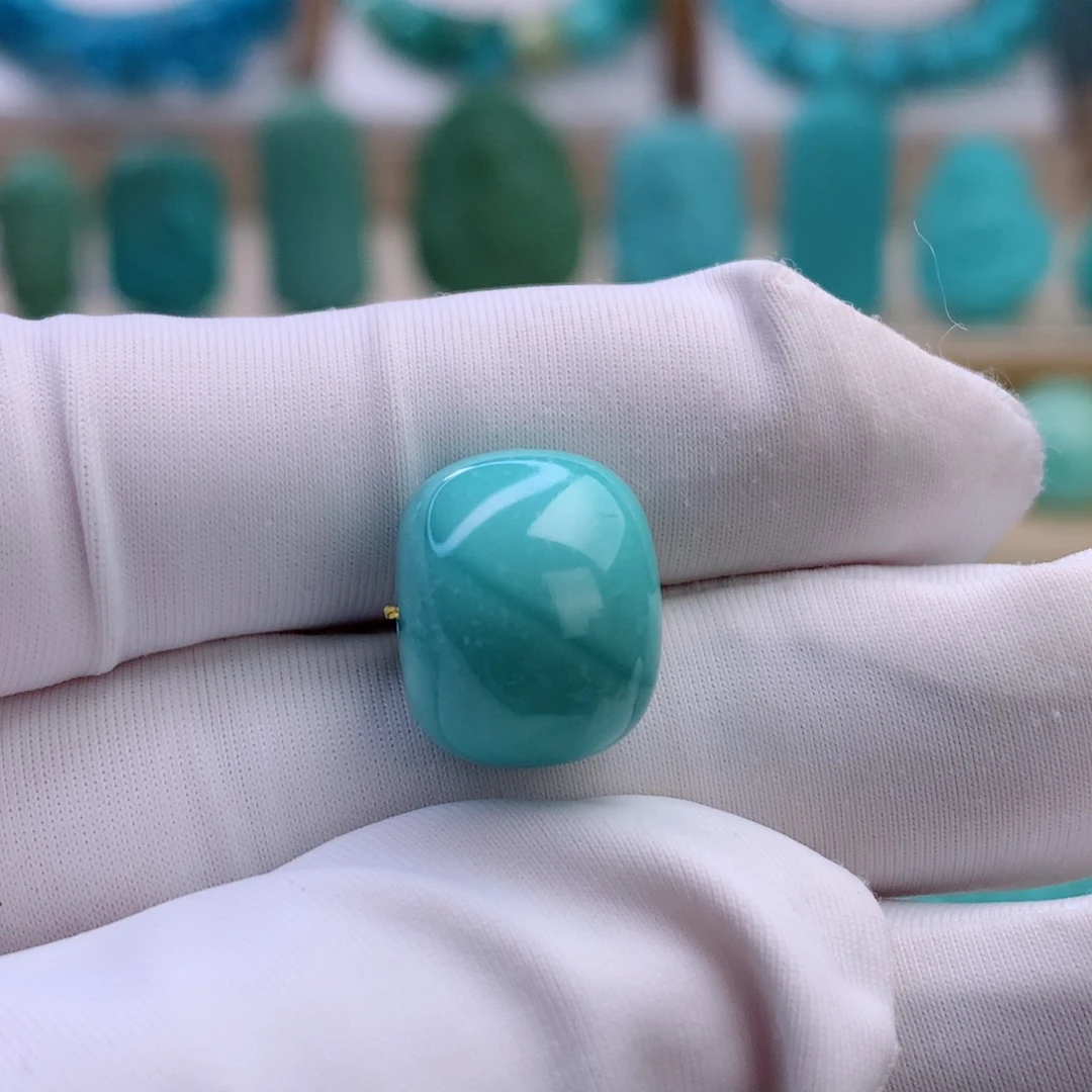 绿松石未镶嵌挂件