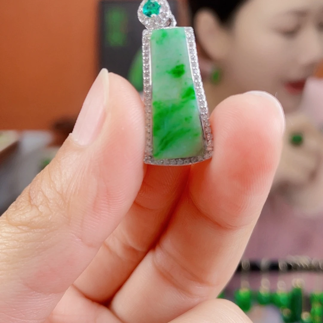 翡翠银S925镶嵌耳饰