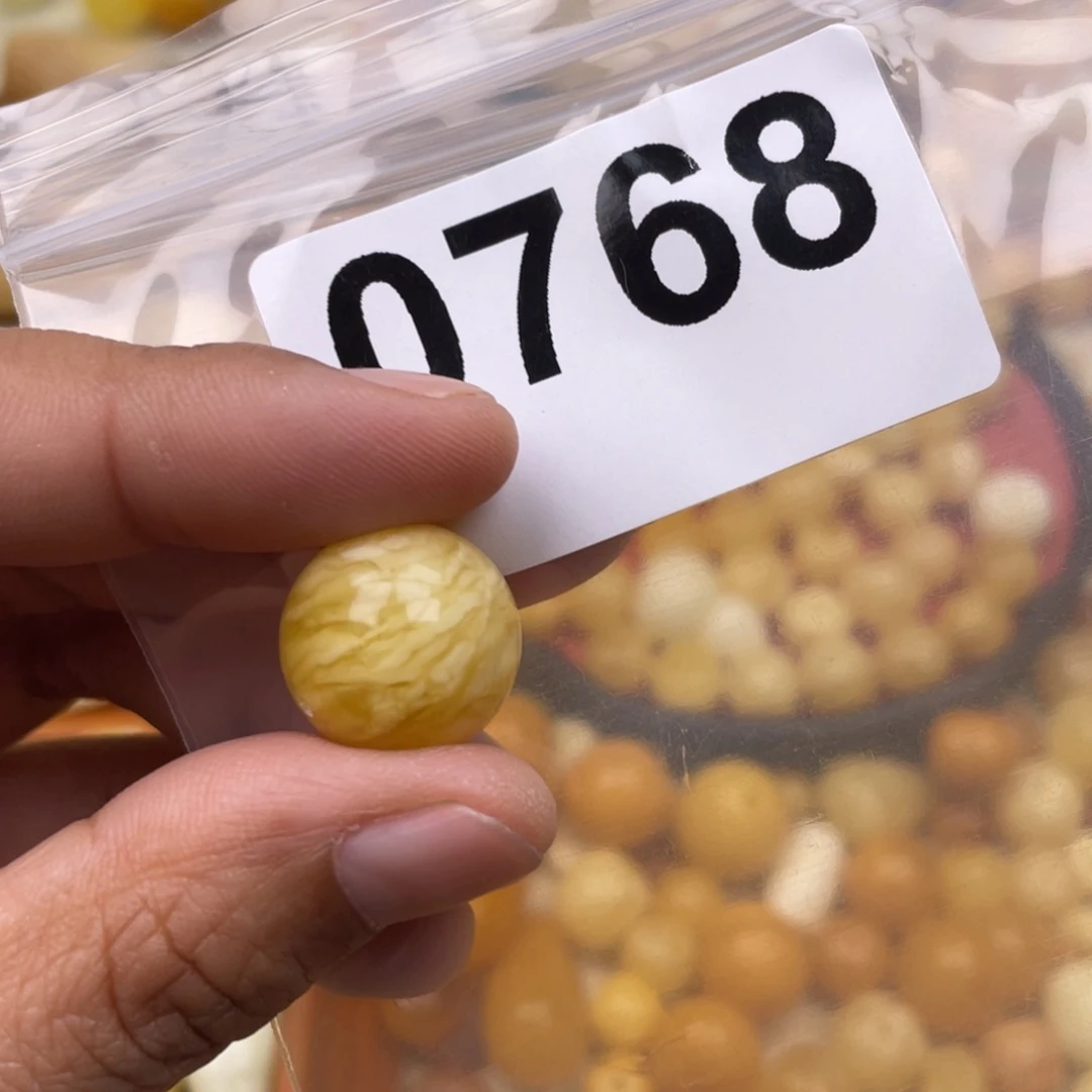 琥珀珠宝奇石未镶嵌戒*二粉