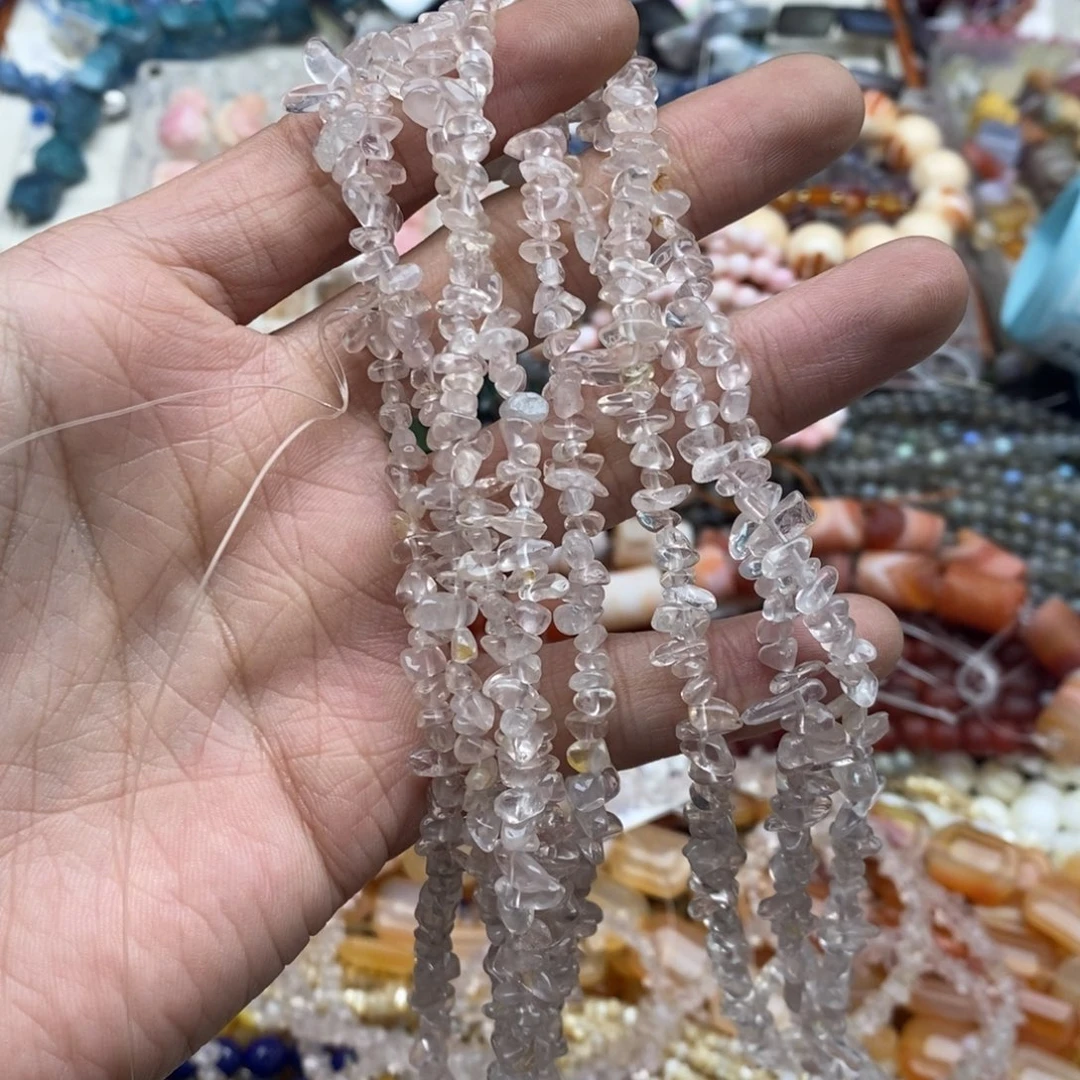 玛瑙/玉髓未镶嵌珠宝半成品一条天然加长星光粉晶碎石