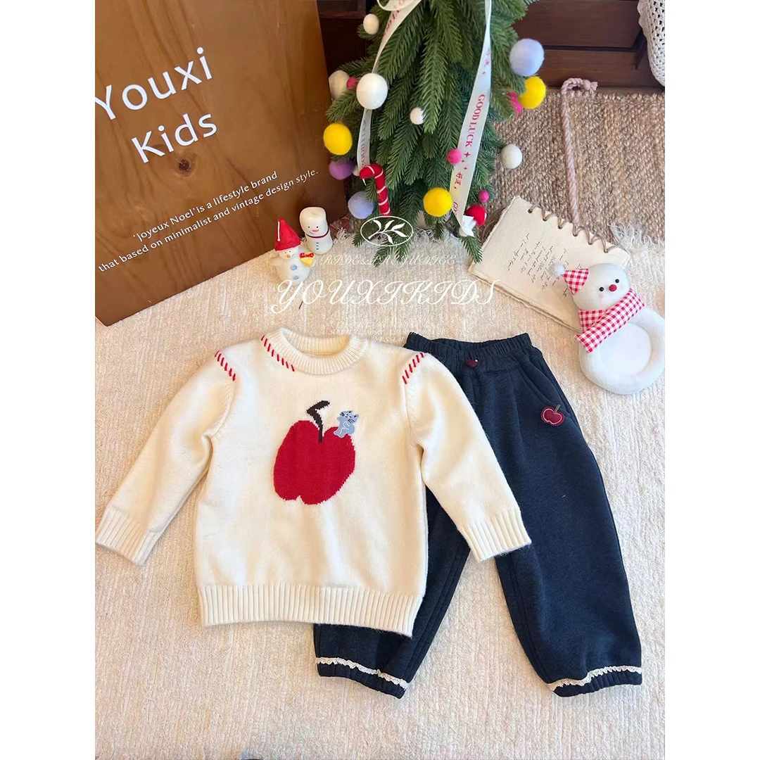 现飞飞家·苹果软糖新冬女童苹果刺绣圆领套头洋气韩版毛衣 FF3095