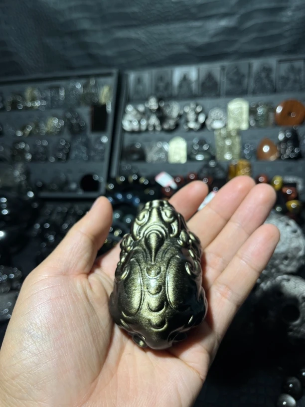 收藏特亮金曜石黑曜石貔貅手把件