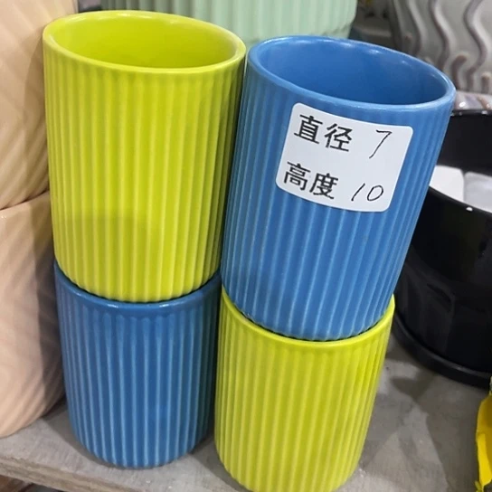 多肉绿植陶瓷花盆9.9包邮，有孔