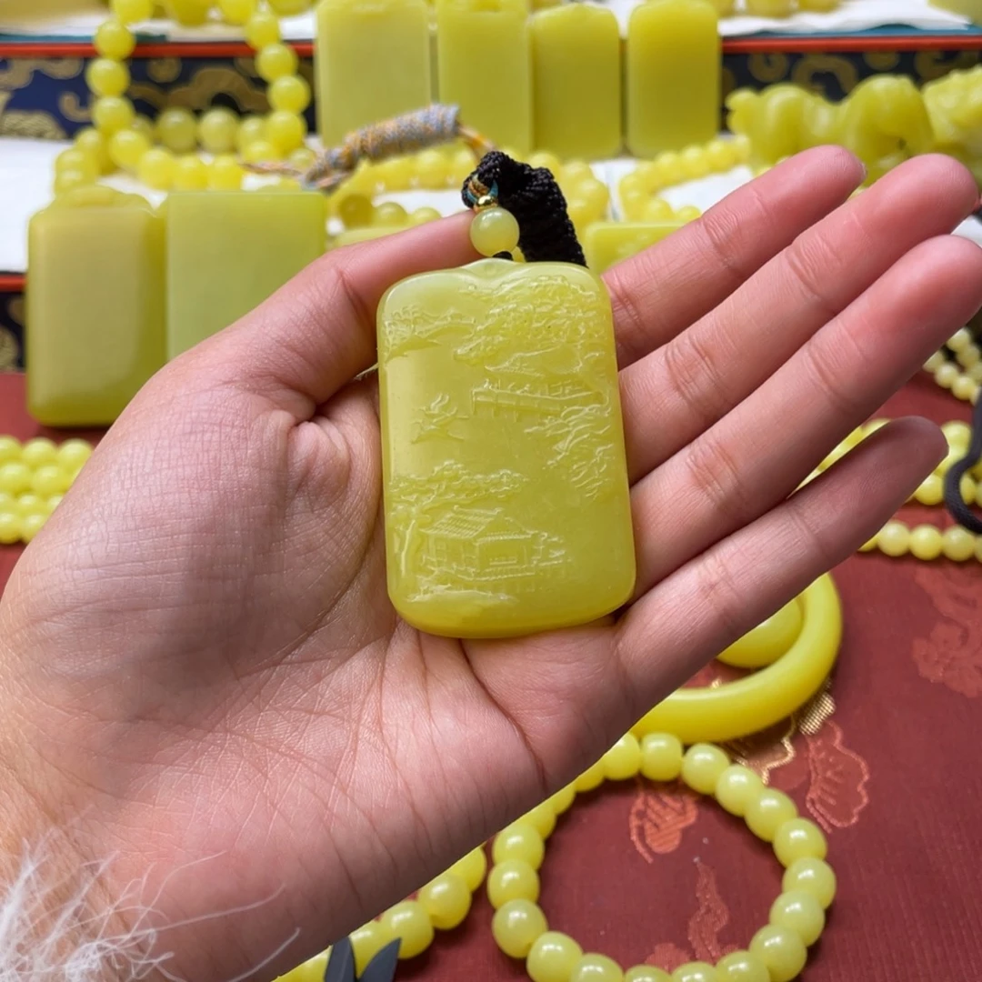 新疆若羌黄口山水牌