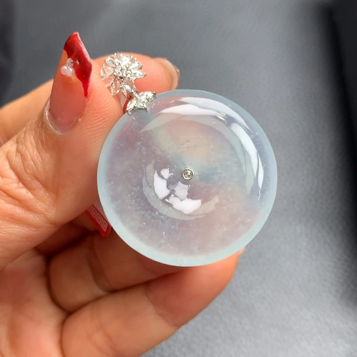 翡翠吊坠(不含链)18K金镶嵌