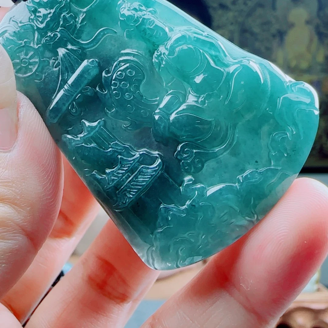 翡翠未镶嵌吊坠(赠链)11357