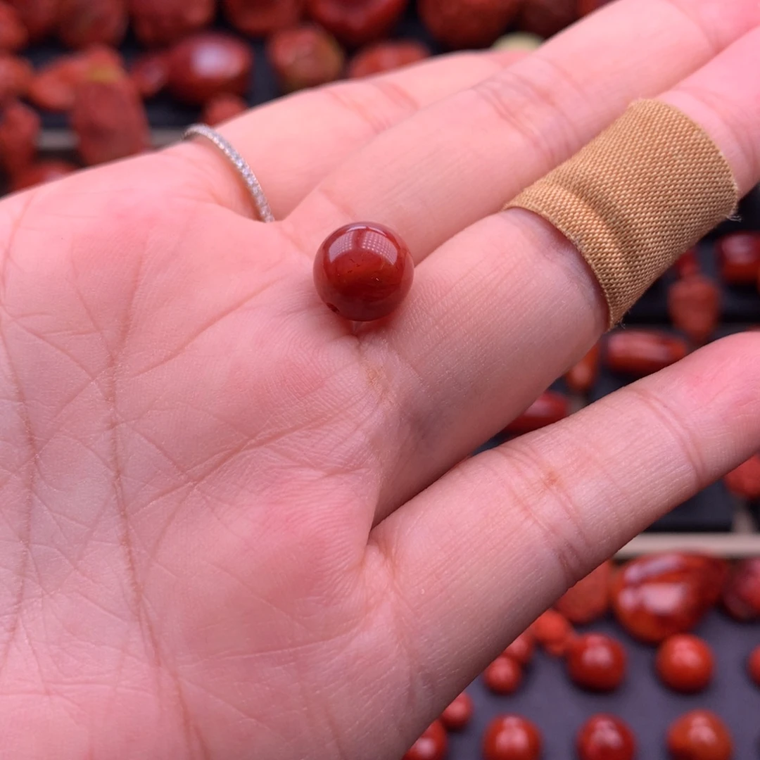 南红玛瑙未镶嵌川料原矿圆珠9.9mm