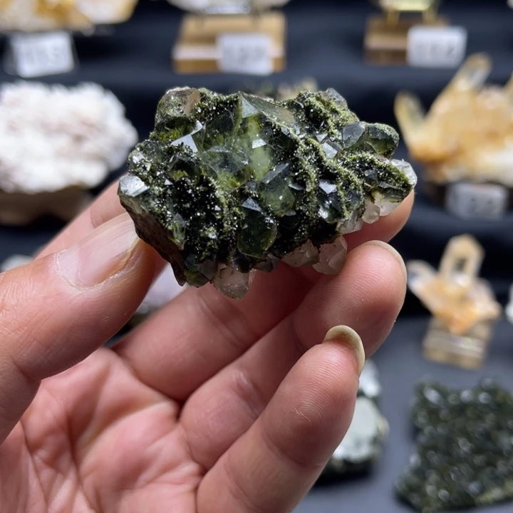 石材天然绿莲水晶家居装饰摆件