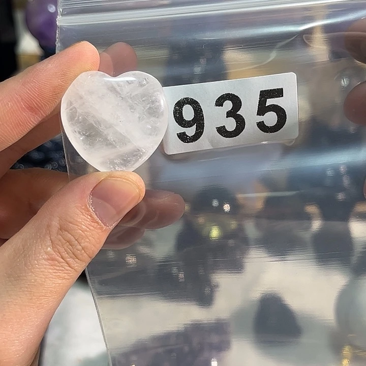 未镶嵌水晶大型摆件（非配饰）